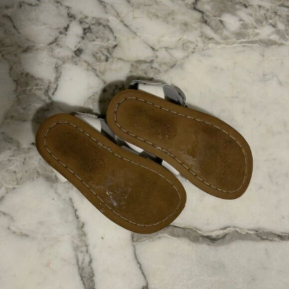 $25 ADD ON Salt Water sandals 8c Zara Vans Converse Teva Crocs Old Navy shoes - Picture 4 of 4